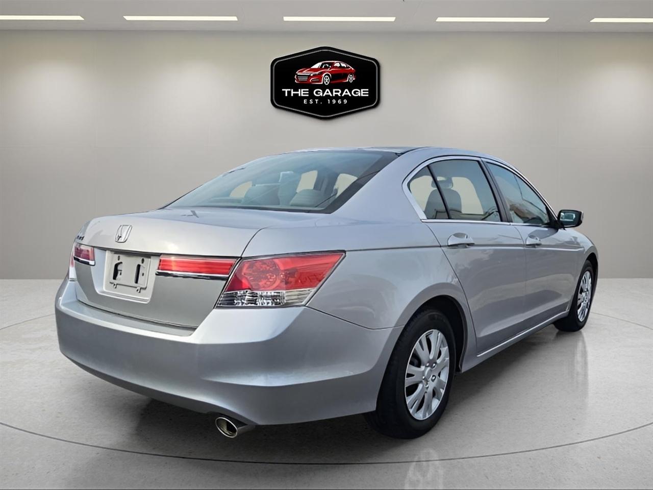 Honda Accord Sdn 4dr I4 Auto LX 2011