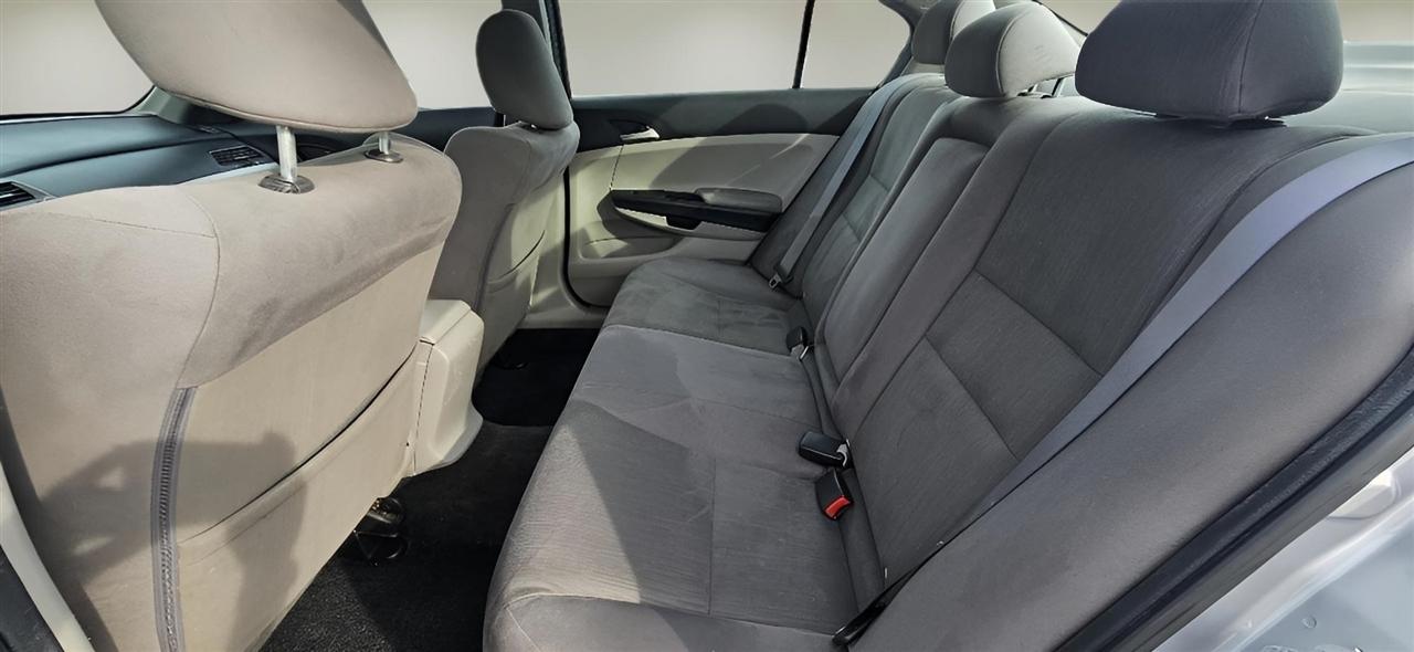 Honda Accord Sdn 4dr I4 Auto LX 2011