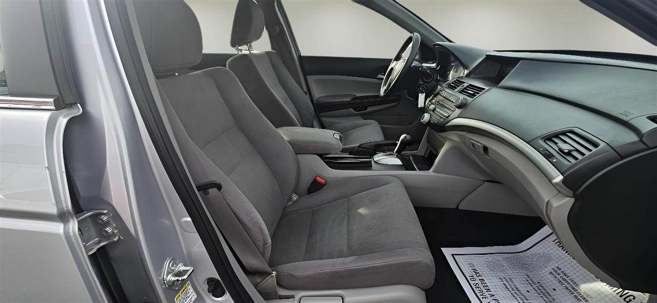 Honda Accord Sdn 4dr I4 Auto LX 2011