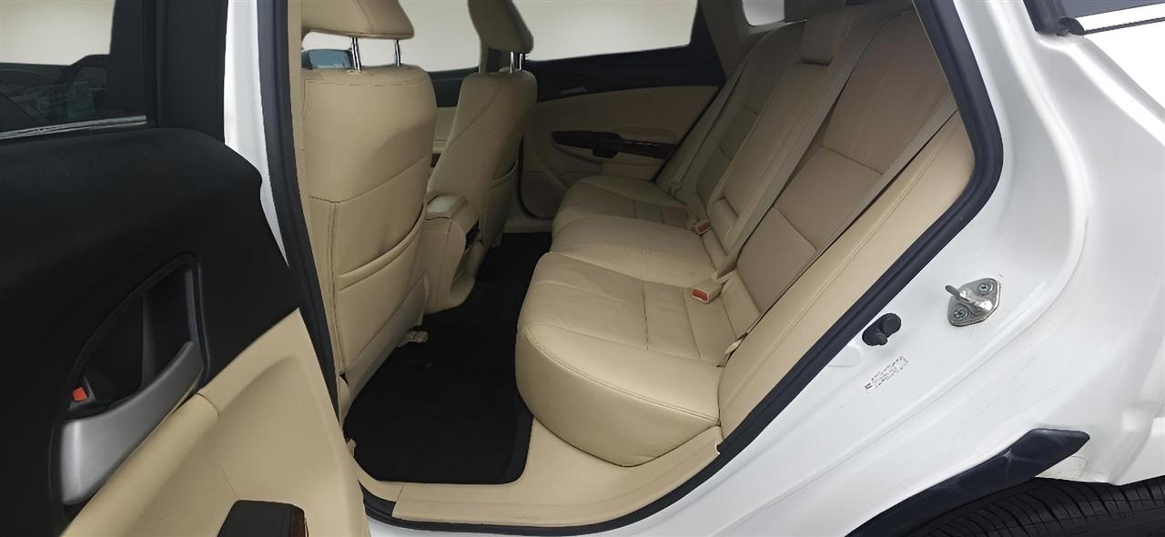 Honda Crosstour 4WD V6 5dr EX-L 2012