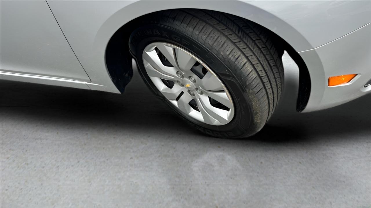 Chevrolet Cruze 4dr Sdn Auto LS 2015