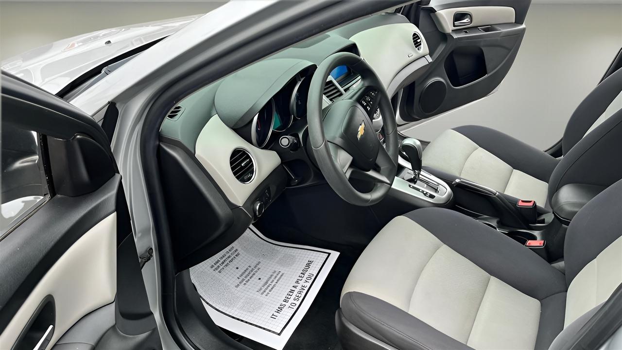 Chevrolet Cruze 4dr Sdn Auto LS 2015