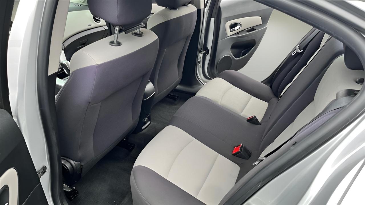 Chevrolet Cruze 4dr Sdn Auto LS 2015