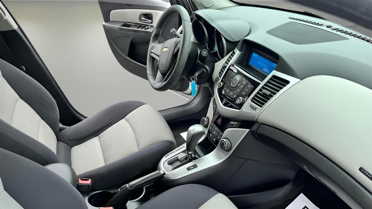 Chevrolet Cruze 4dr Sdn Auto LS 2015