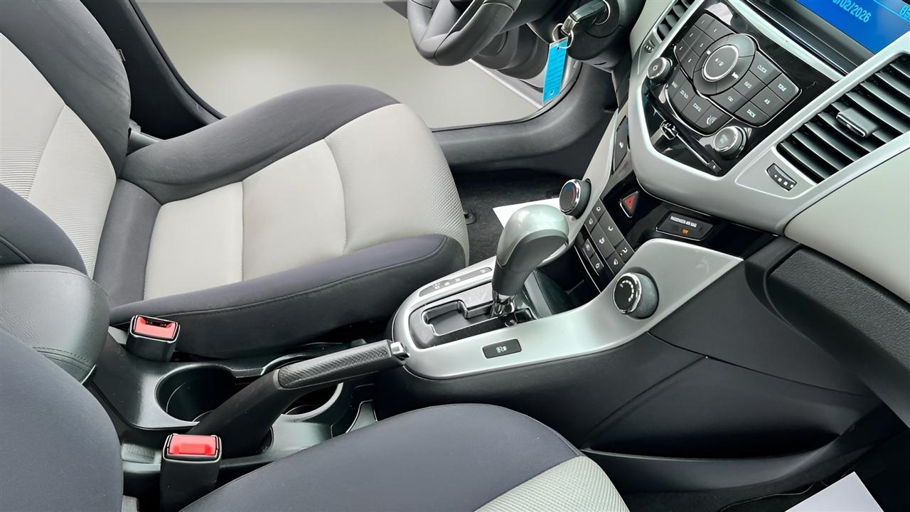Chevrolet Cruze 4dr Sdn Auto LS 2015