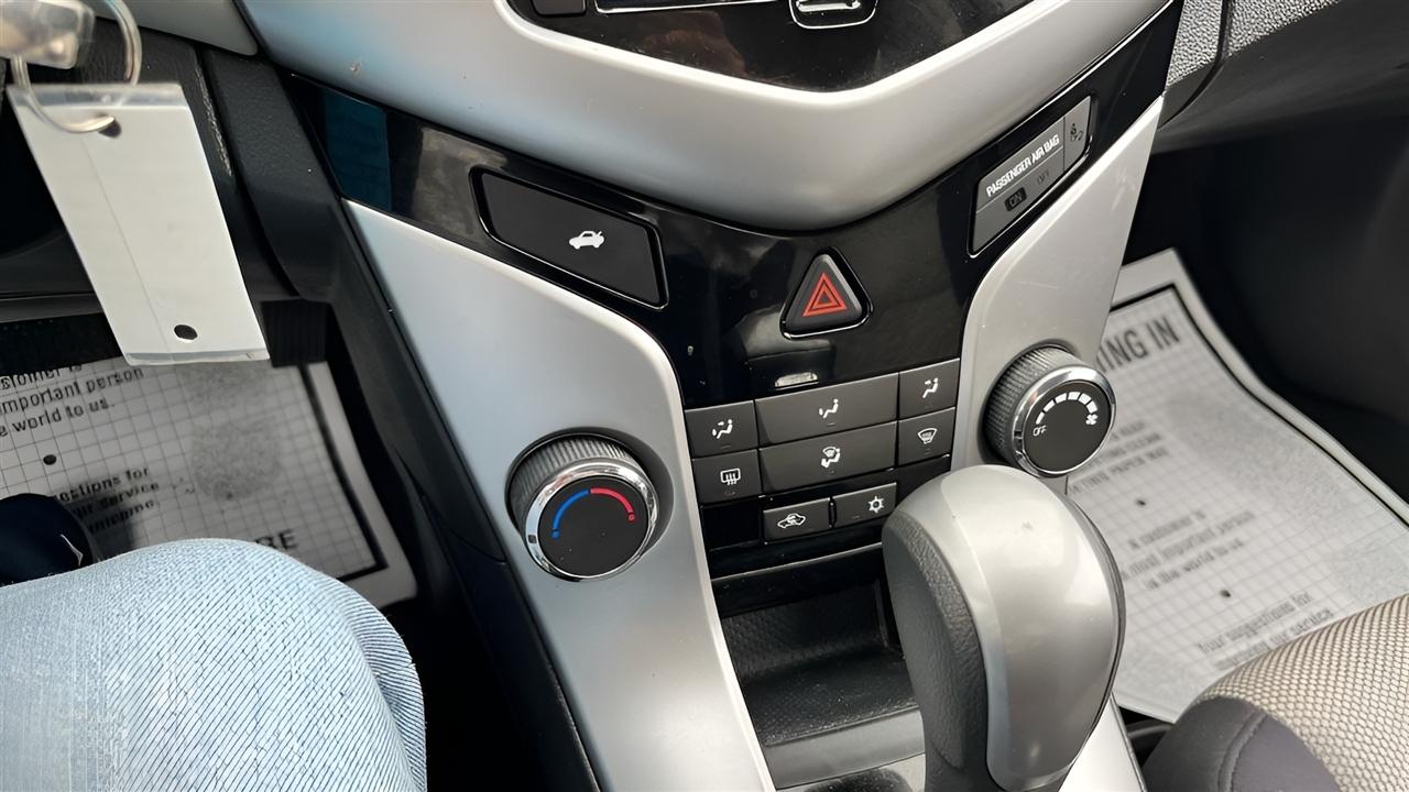 Chevrolet Cruze 4dr Sdn Auto LS 2015
