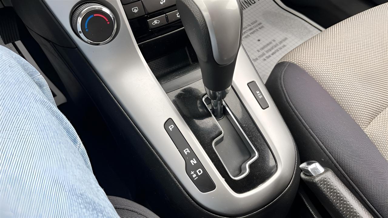 Chevrolet Cruze 4dr Sdn Auto LS 2015