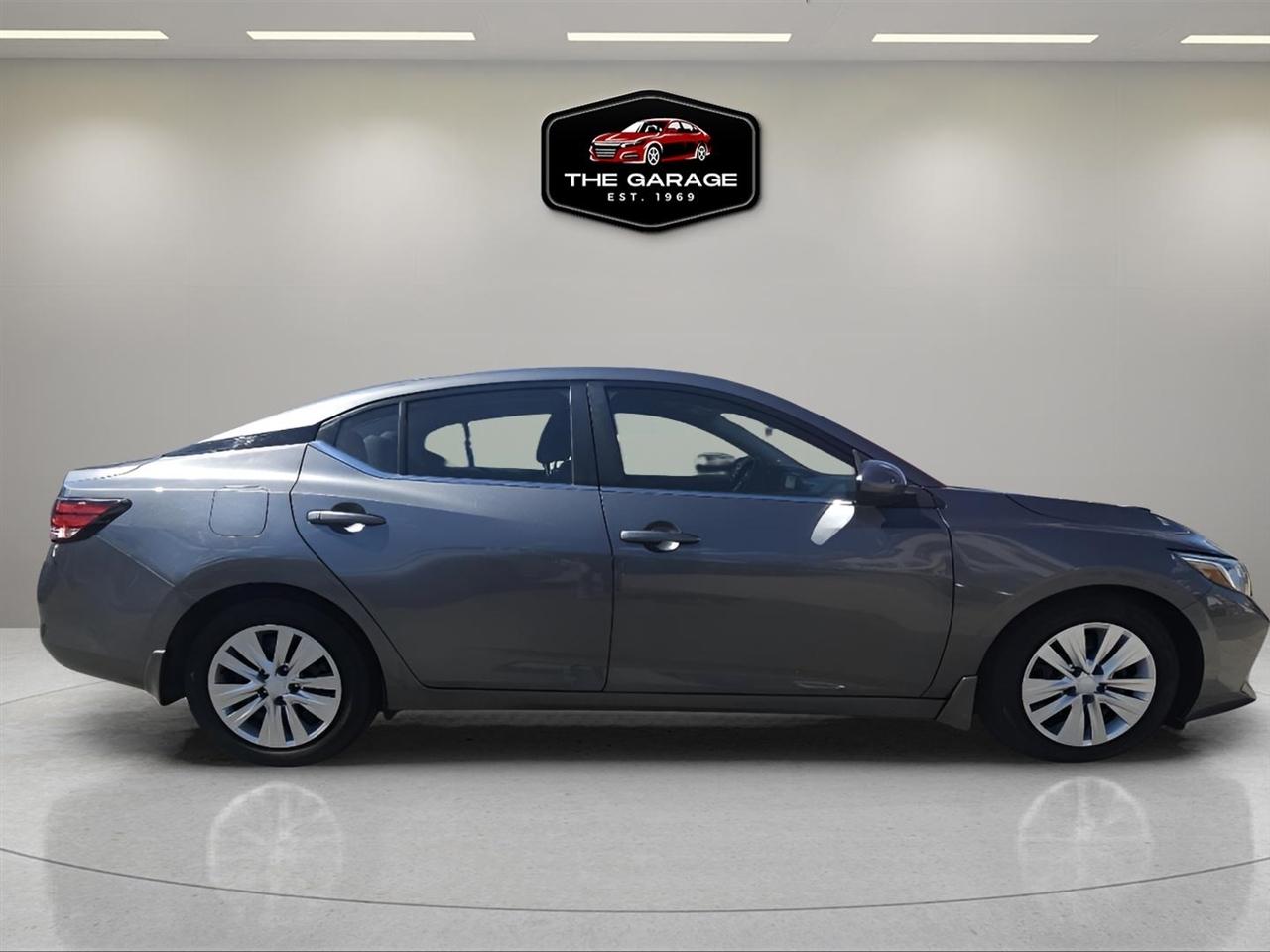 Nissan Sentra S 2020