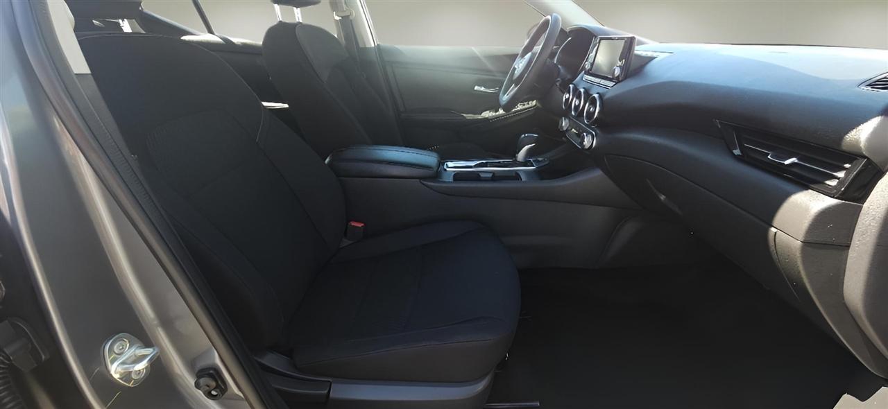 Nissan Sentra S 2020