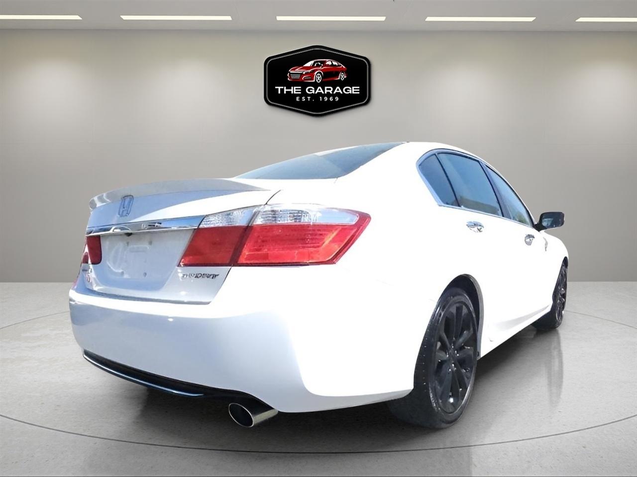 Honda Accord Sdn  2013