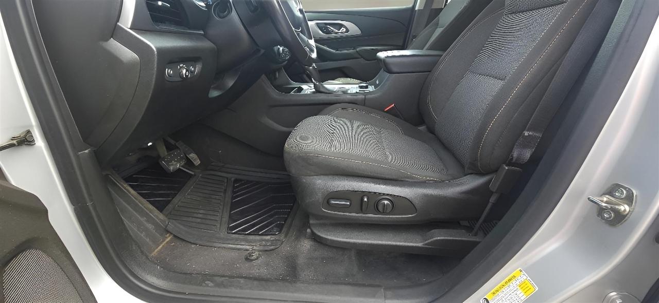Chevrolet Traverse AWD 4dr LT Cloth w/1LT 2019