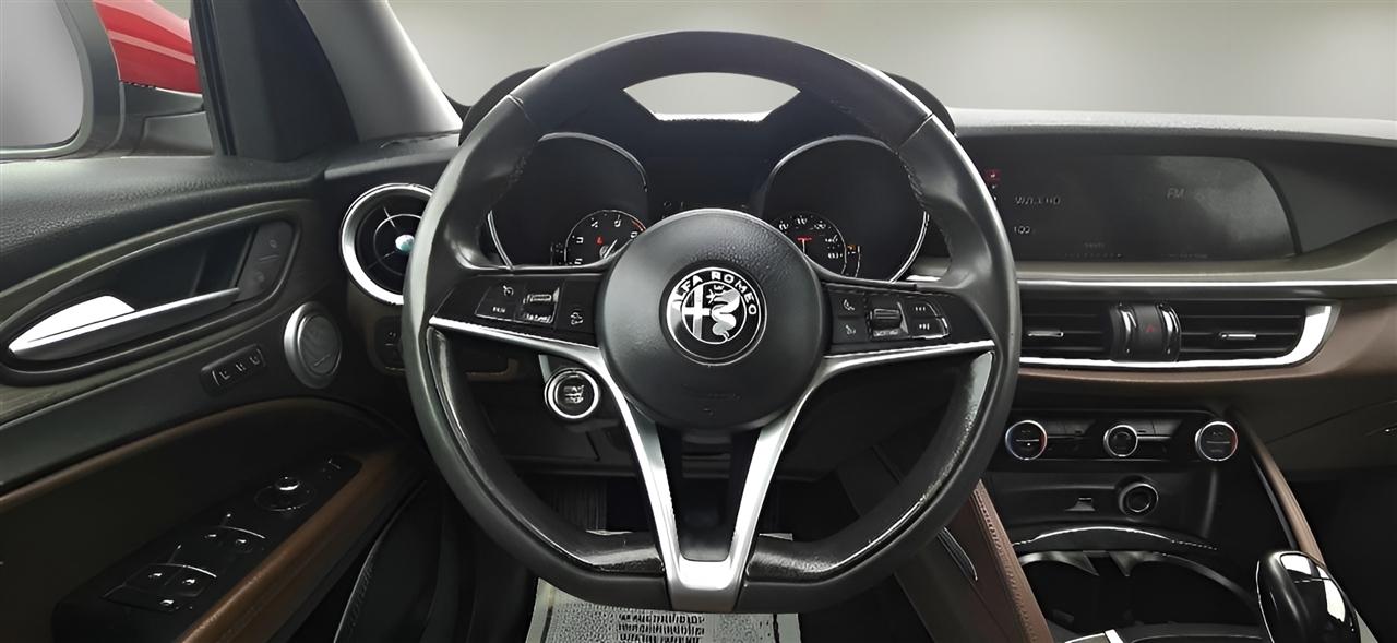 Alfa Romeo Stelvio Ti AWD 2018
