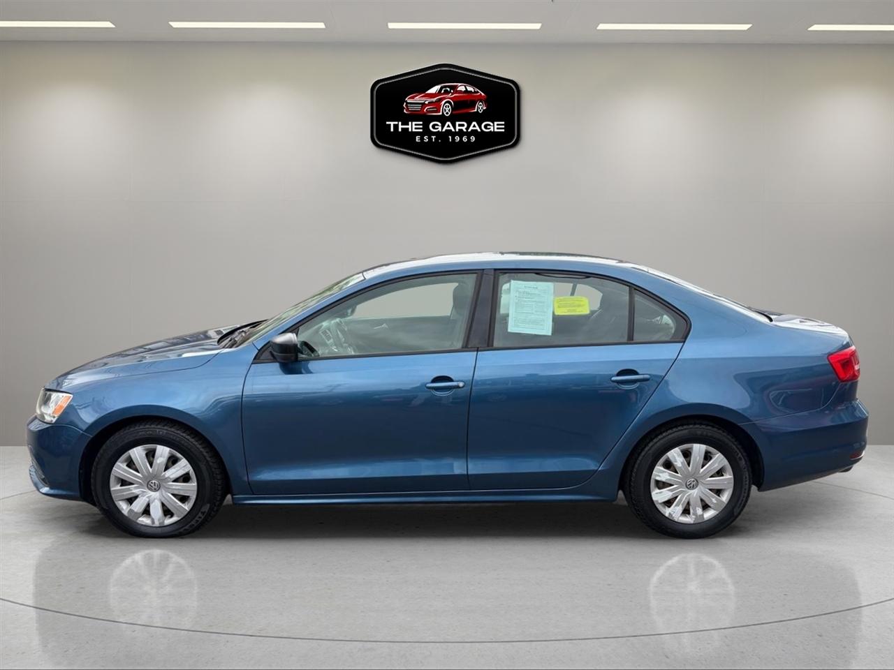 Volkswagen Jetta Sedan 4dr Auto 2.0L S 2015