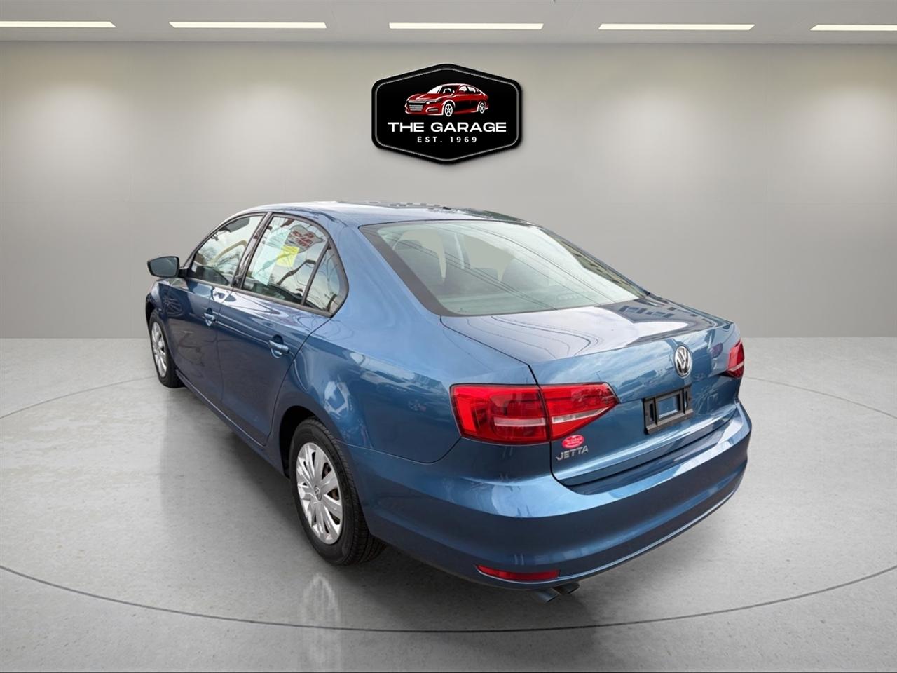Volkswagen Jetta Sedan 4dr Auto 2.0L S 2015