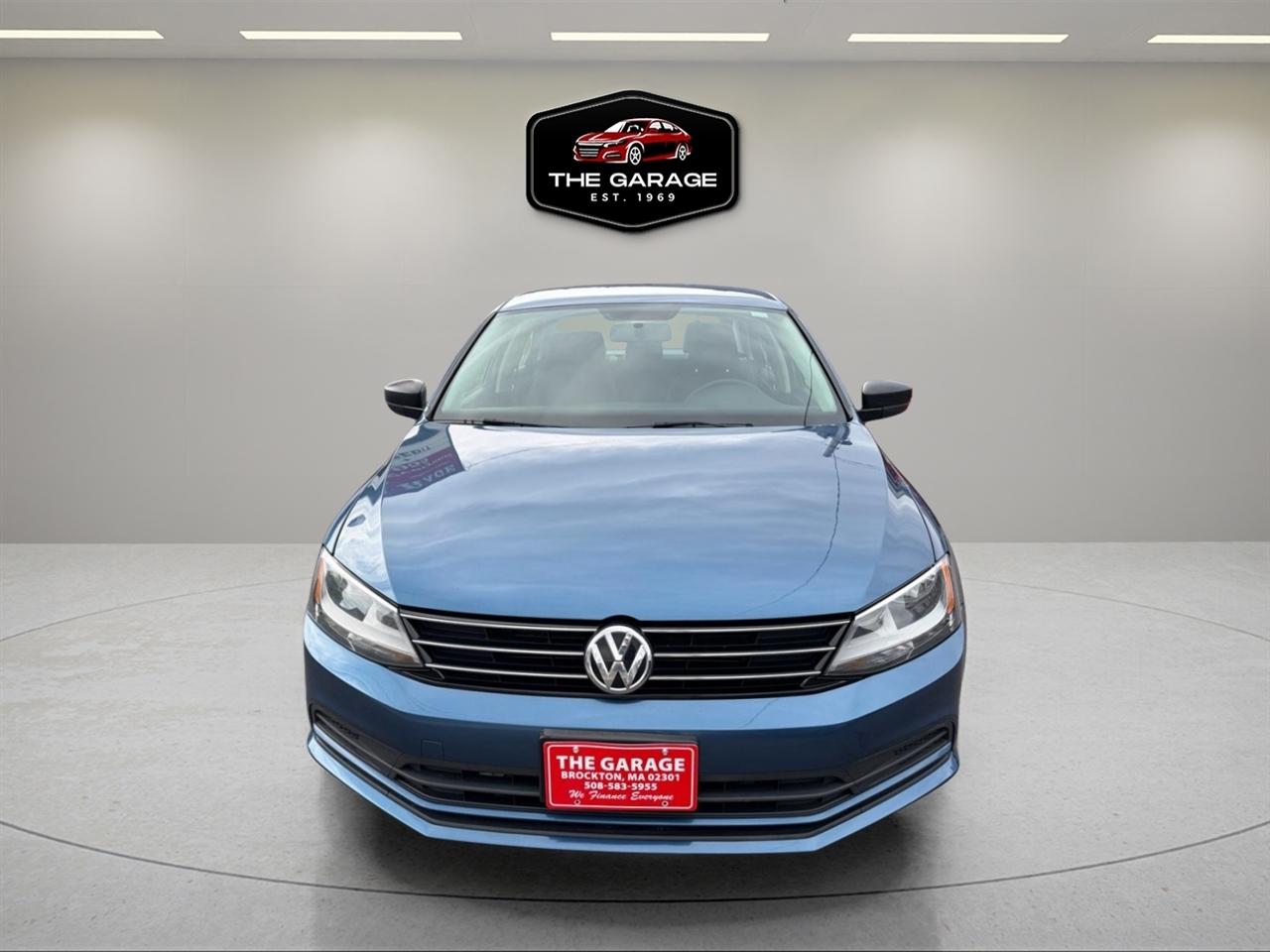 Volkswagen Jetta Sedan 4dr Auto 2.0L S 2015