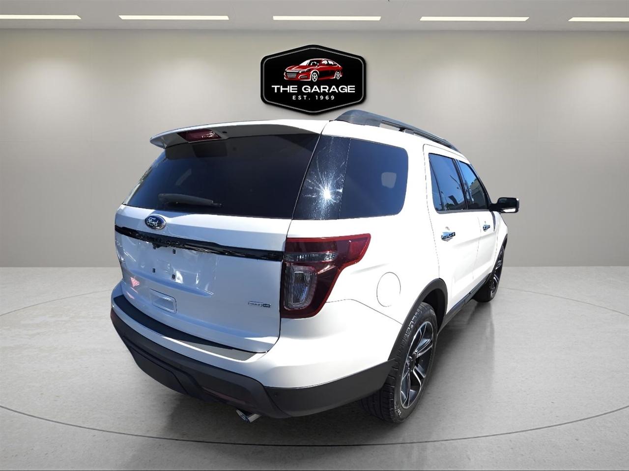 Ford Explorer 4WD 4dr Sport 2014