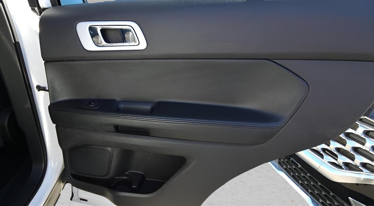 Ford Explorer 4WD 4dr Sport 2014