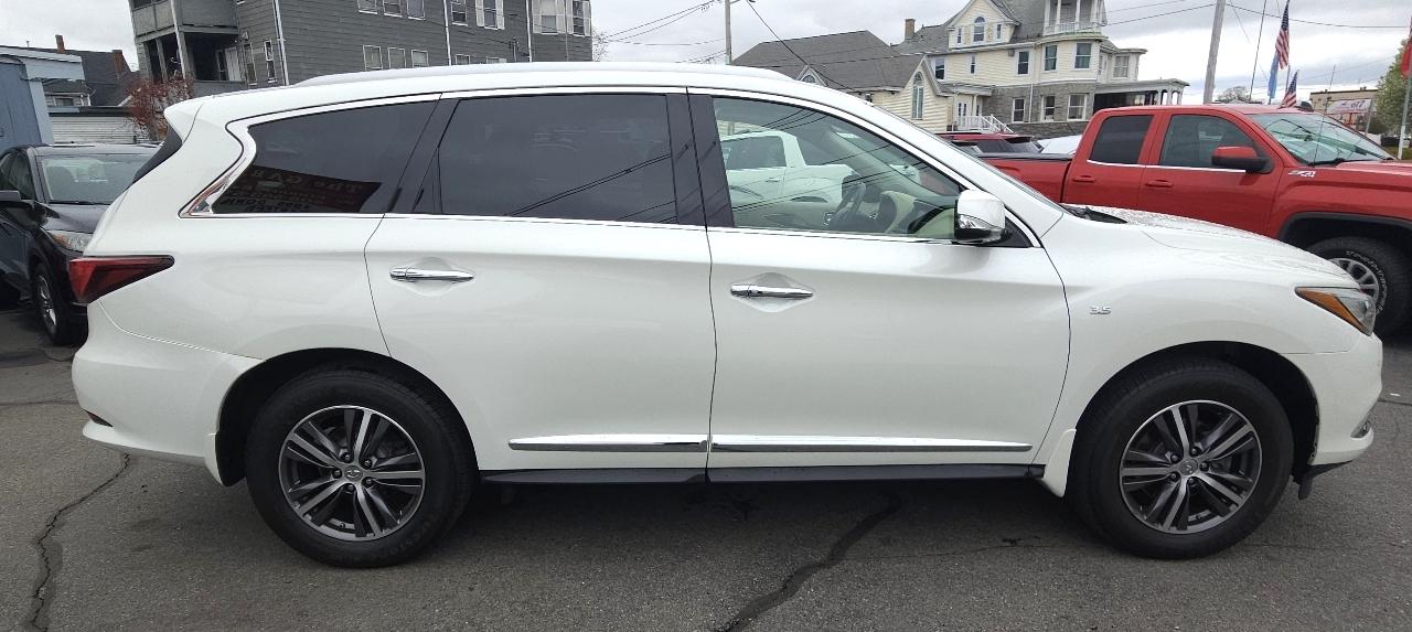 Infiniti QX60 LUXE AWD 2019