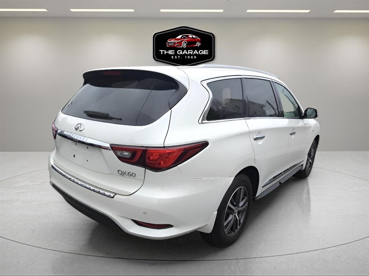 Infiniti QX60 LUXE AWD 2019