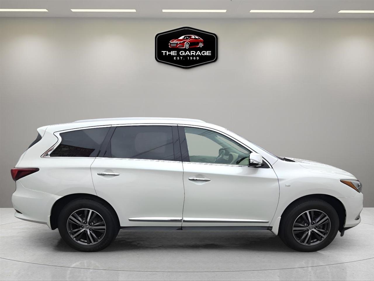 Infiniti QX60 LUXE AWD 2019