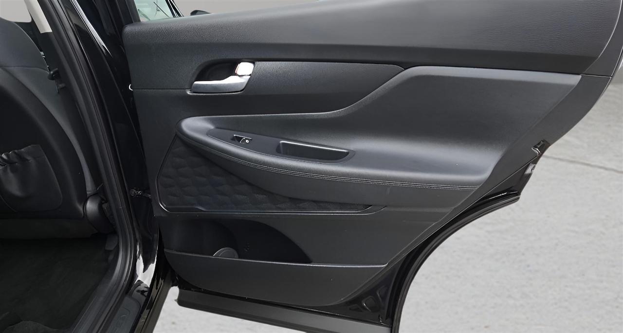 Hyundai Santa Fe SEL AWD 2021