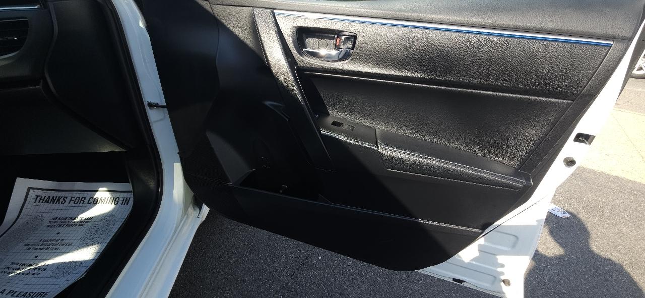 Toyota Corolla  2016