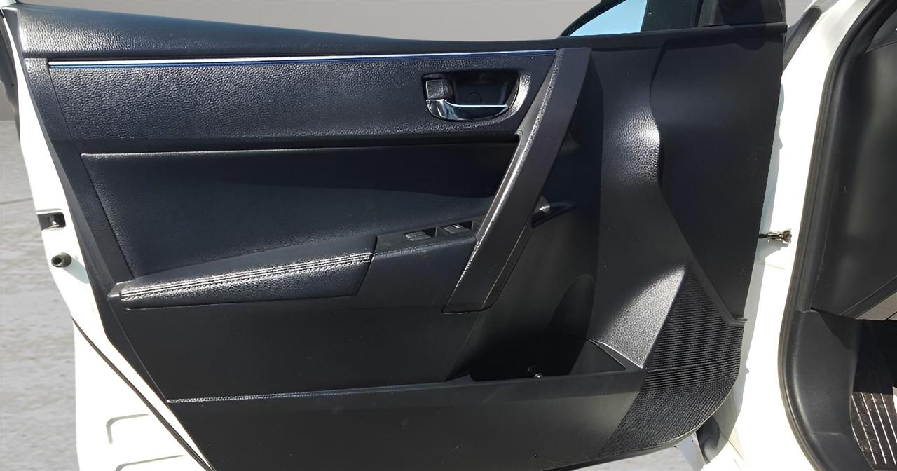 Toyota Corolla  2015