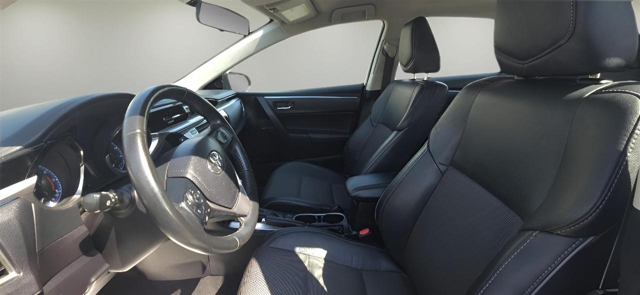 Toyota Corolla  2015
