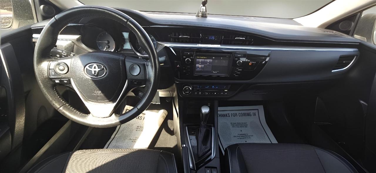 Toyota Corolla  2015