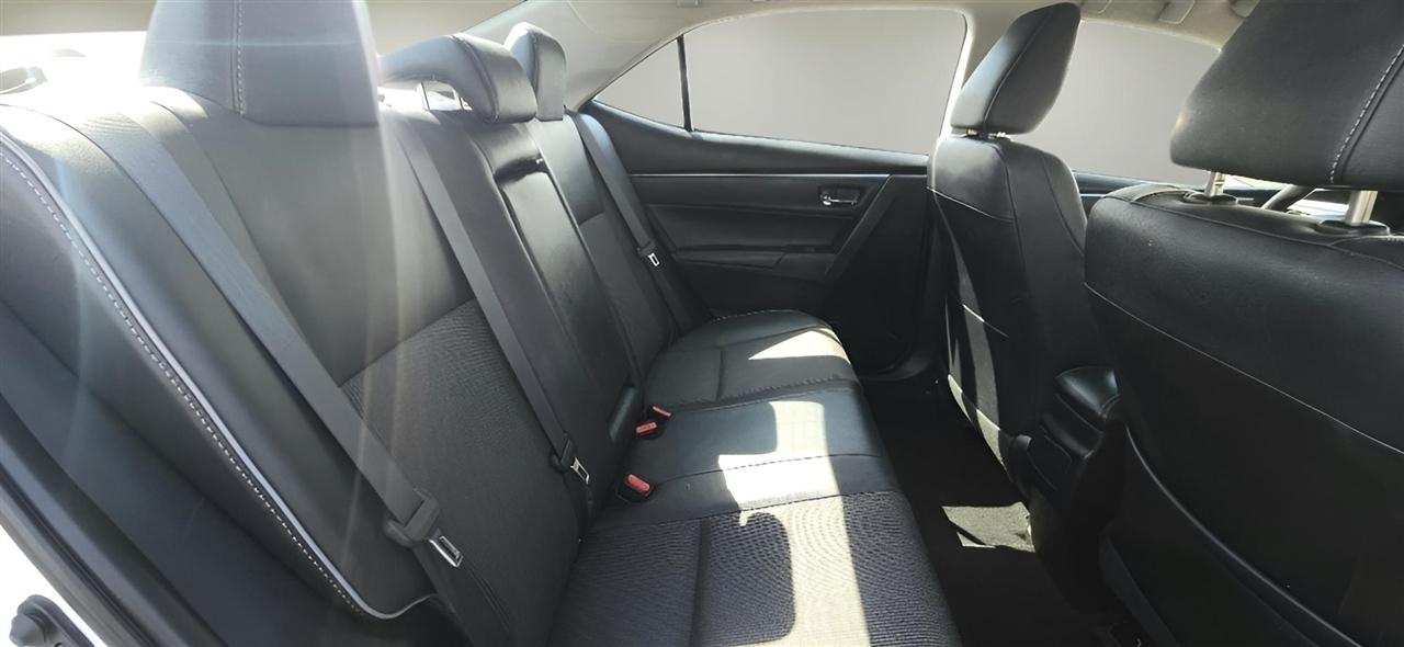 Toyota Corolla  2015