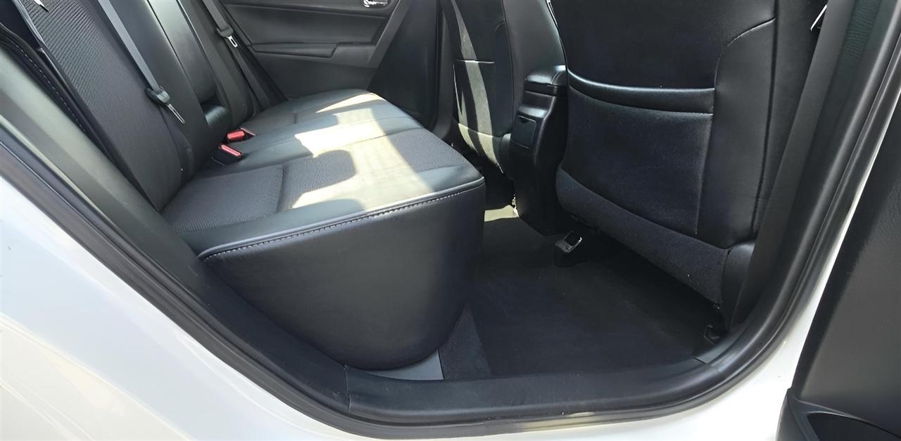 Toyota Corolla  2015