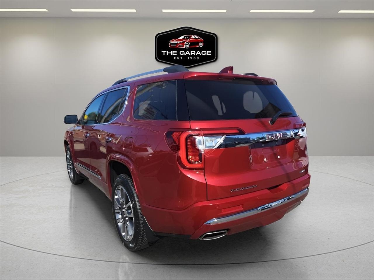 GMC Acadia AWD 4dr Denali 2020