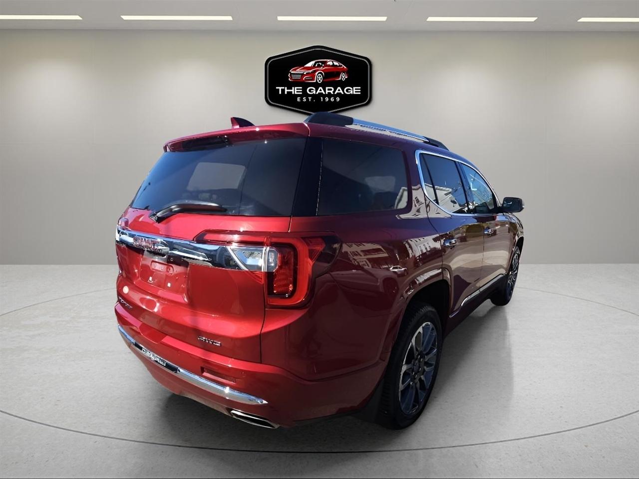 GMC Acadia AWD 4dr Denali 2020