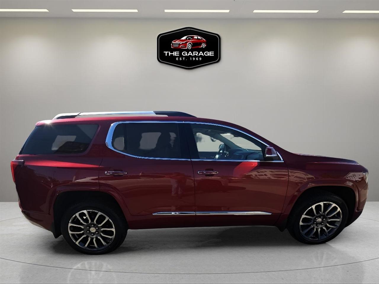 GMC Acadia AWD 4dr Denali 2020
