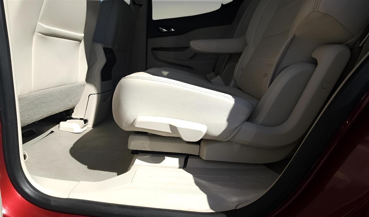 GMC Acadia AWD 4dr Denali 2020