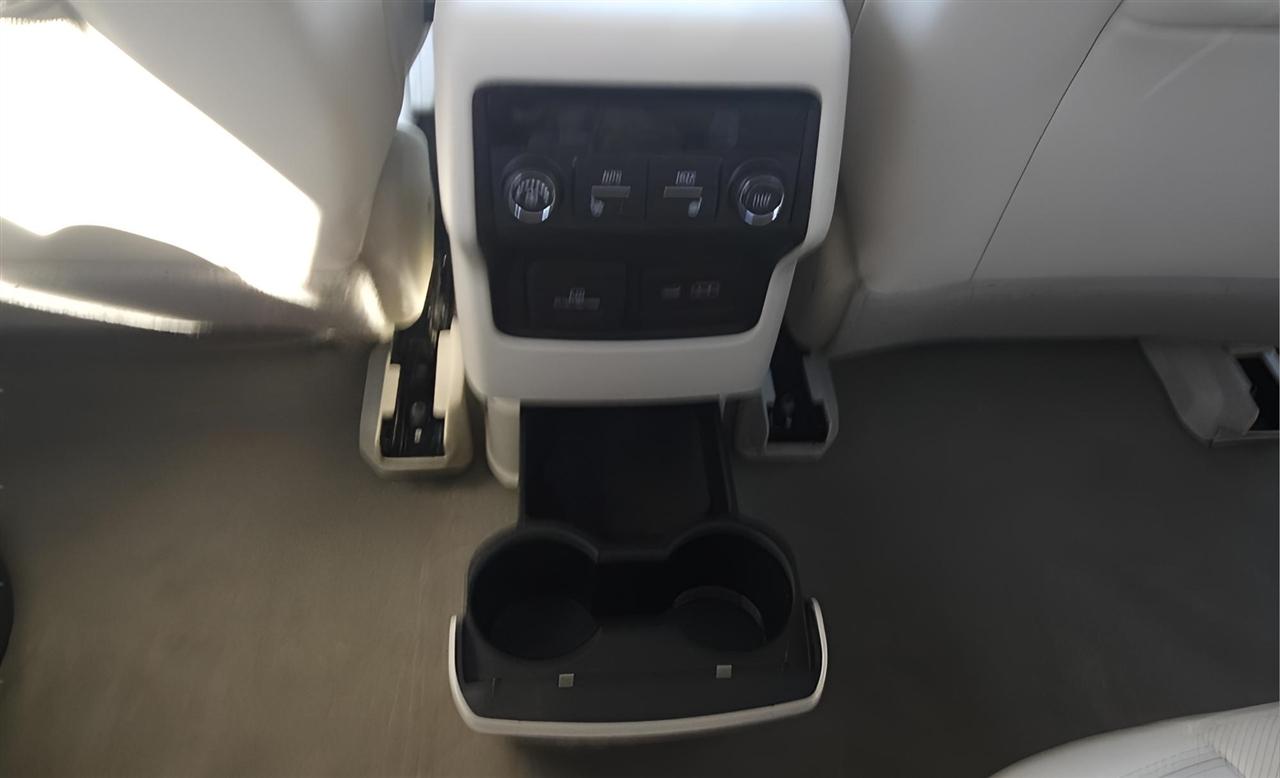 GMC Acadia AWD 4dr Denali 2020