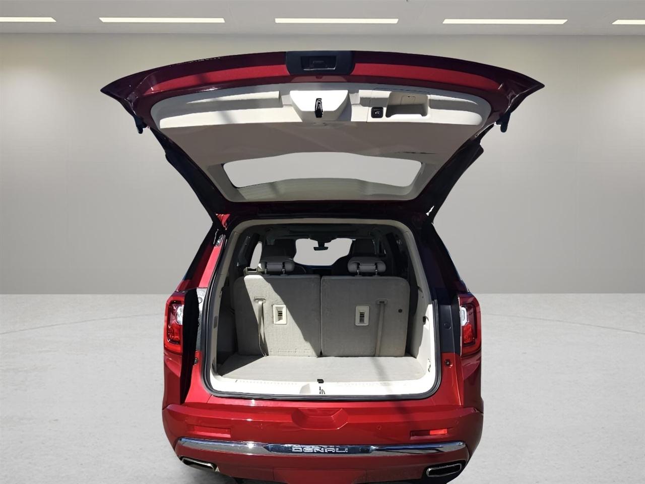 GMC Acadia AWD 4dr Denali 2020