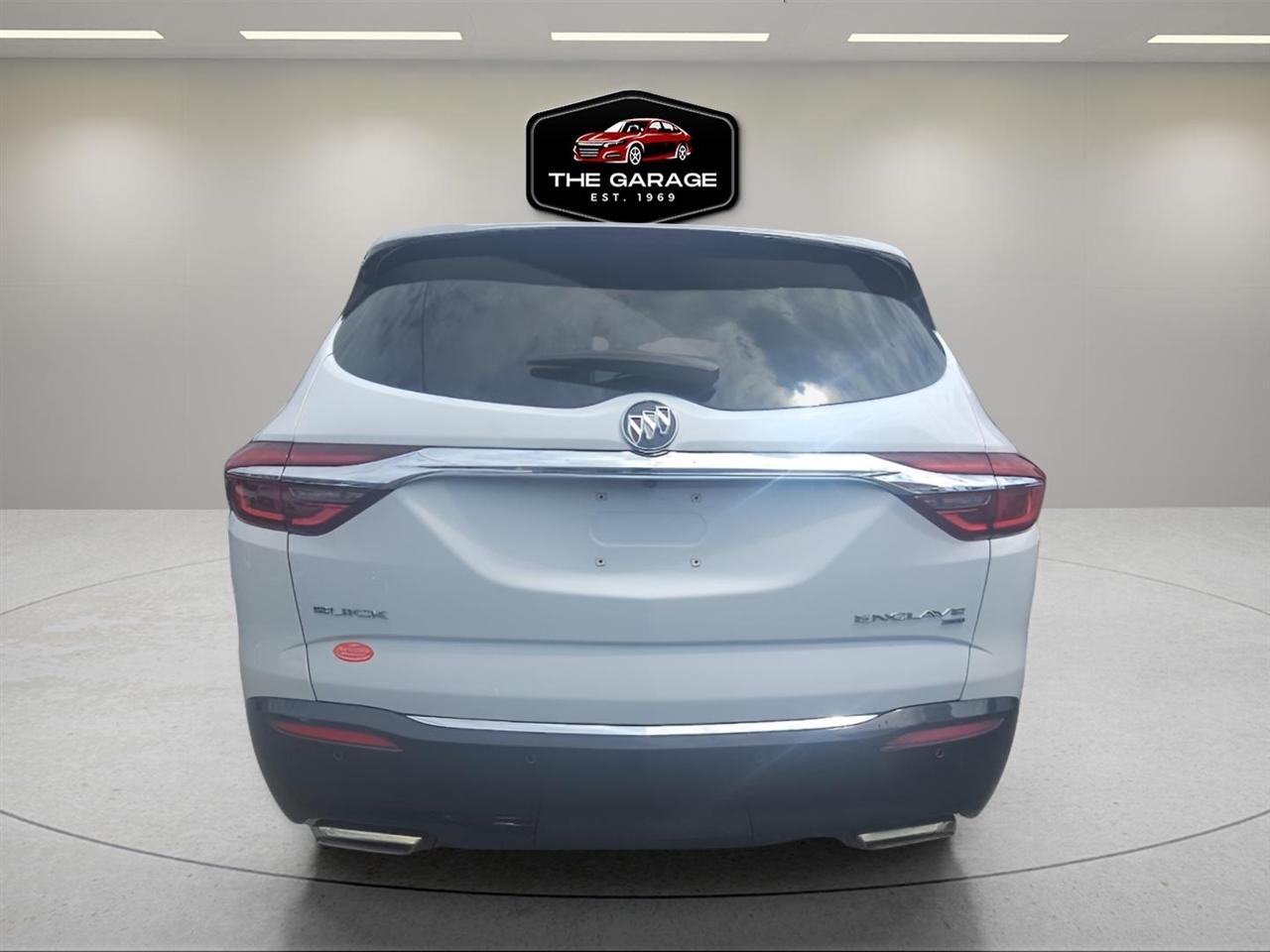 Buick Enclave AWD 4dr Essence 2018