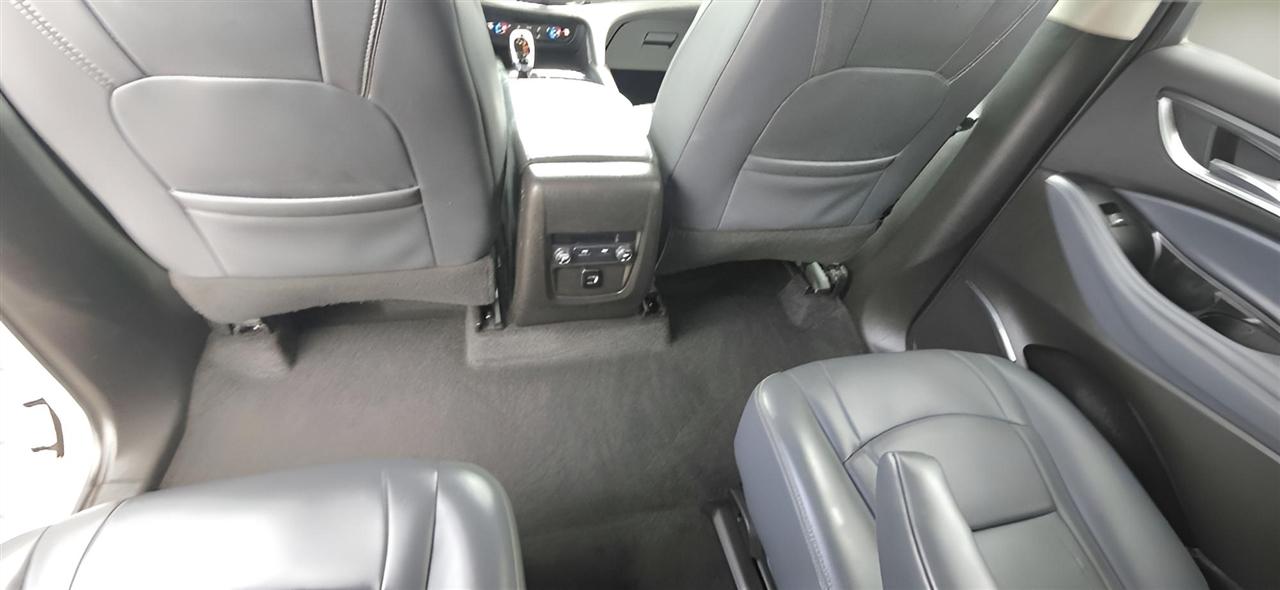 Buick Enclave AWD 4dr Essence 2018