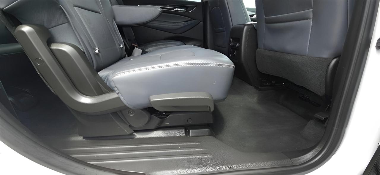 Buick Enclave AWD 4dr Essence 2018