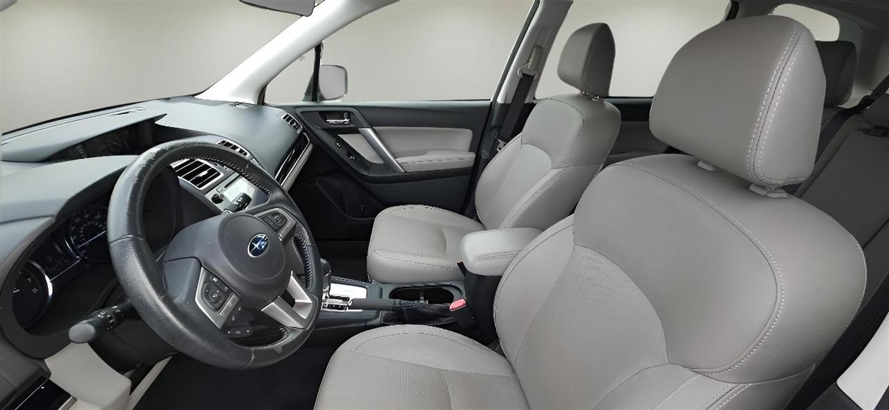 Subaru Forester 2.5i Limited 2017