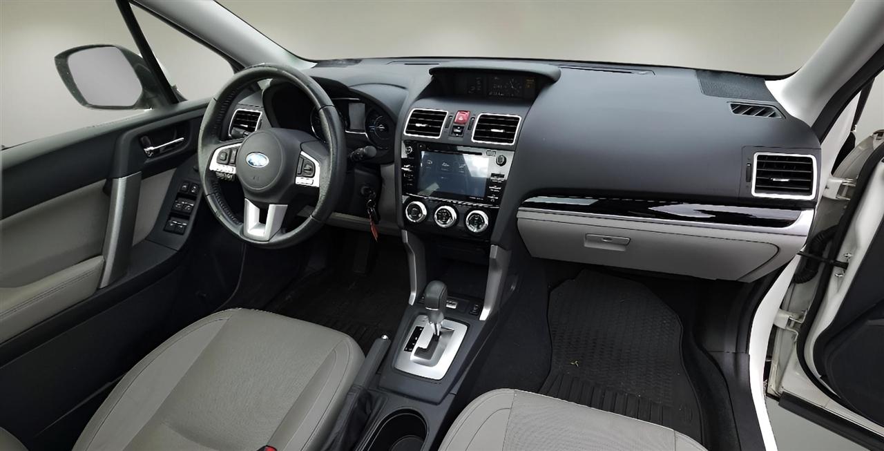 Subaru Forester 2.5i Limited 2017