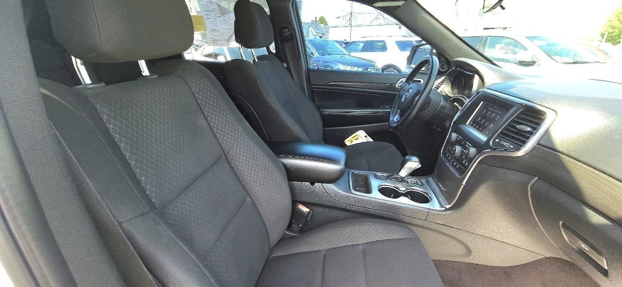 Jeep Grand Cherokee Laredo 4x4 *Ltd Avail* 2018