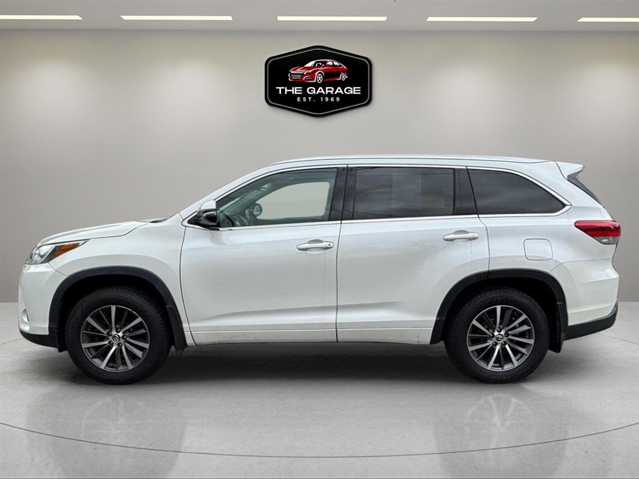 Toyota Highlander XLE V6 AWD (Natl) 2018