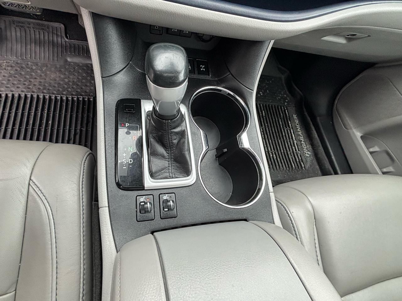 Toyota Highlander XLE V6 AWD (Natl) 2018
