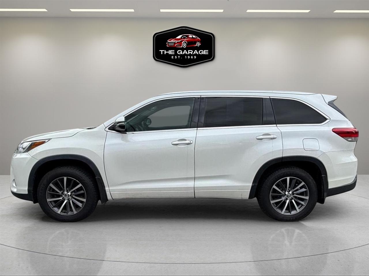Toyota Highlander XLE V6 AWD (Natl) 2018