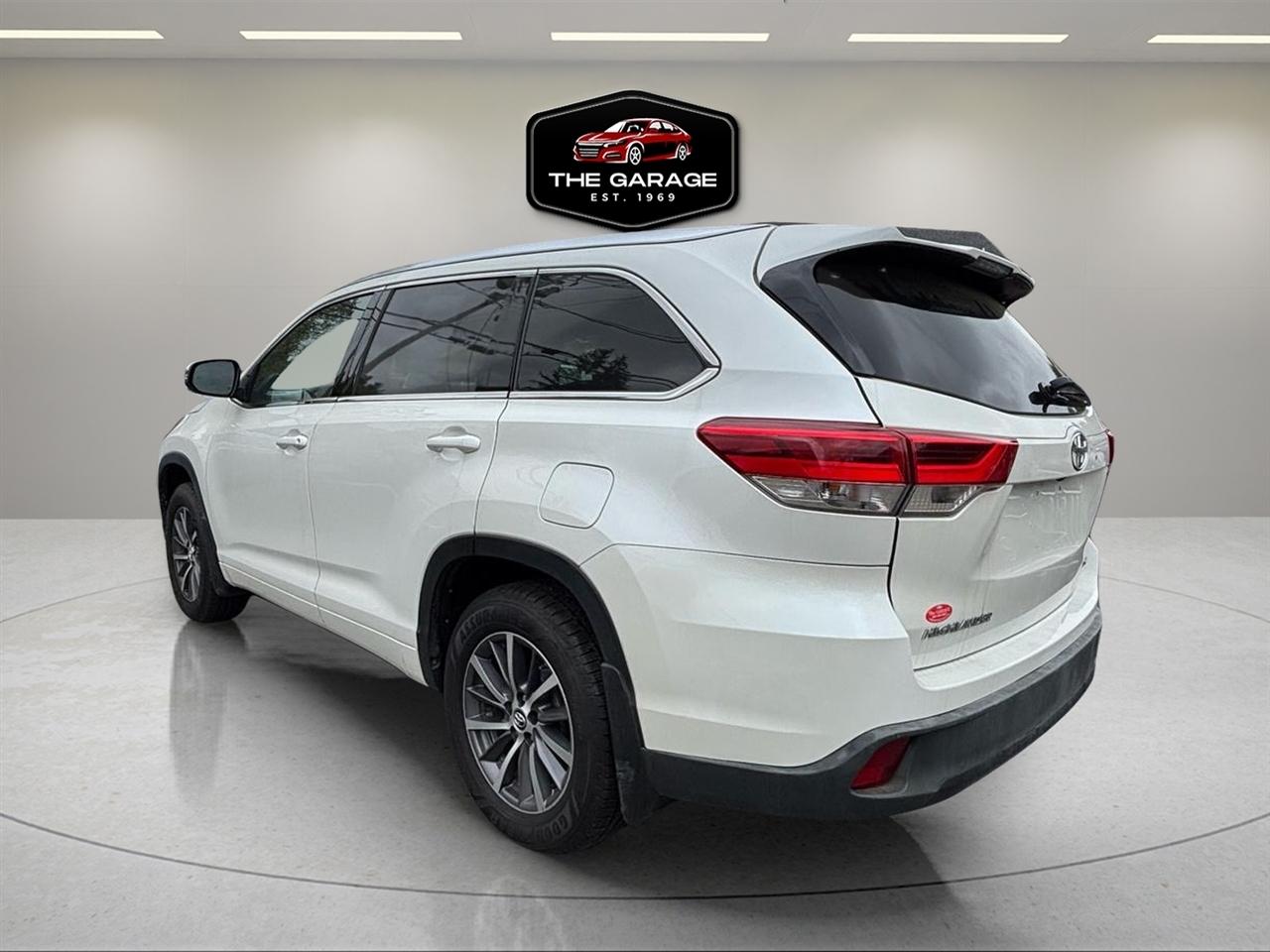 Toyota Highlander XLE V6 AWD (Natl) 2018
