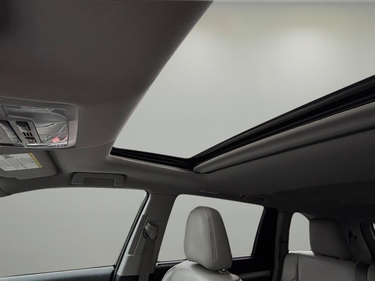 Toyota Highlander XLE V6 AWD (Natl) 2018