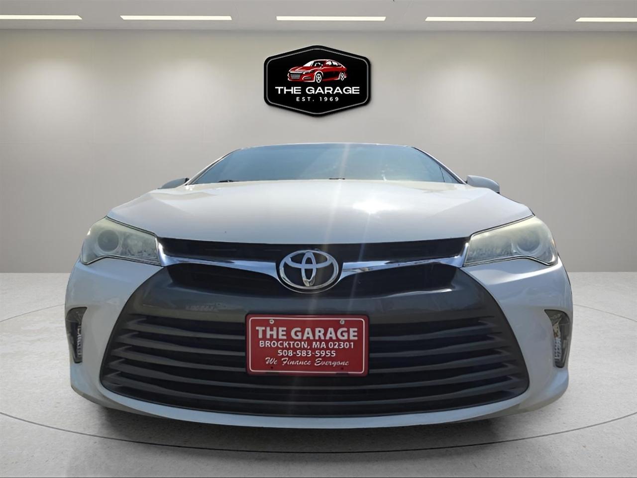 Toyota Camry  2016