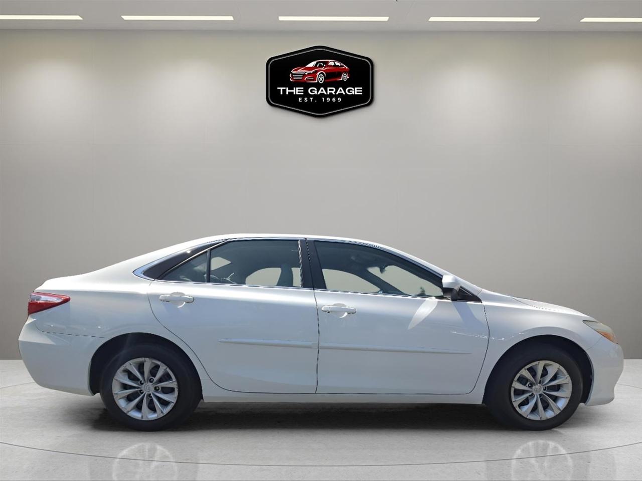 Toyota Camry  2016